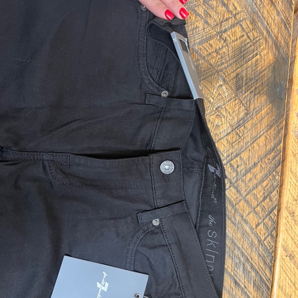 Low Rise Skinny Jeans - Picture 2 of 3